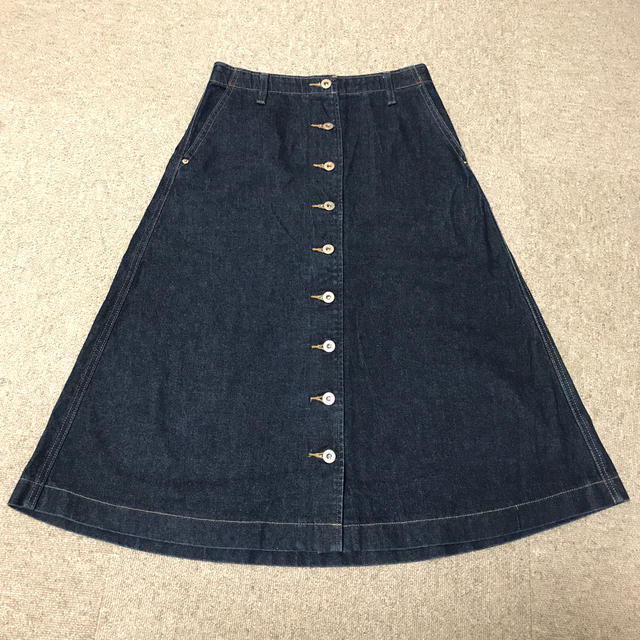 UNIQLO(ユニクロ)のLOMO様専用 レディースのスカート(ひざ丈スカート)の商品写真