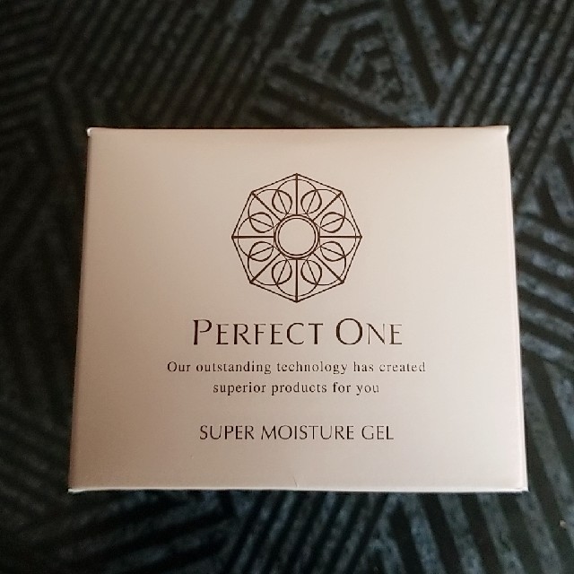 PERFECT ONE(パーフェクトワン)のパーフェクトワン　PERFECTONE　スーパーモイスチャージェル コスメ/美容のスキンケア/基礎化粧品(オールインワン化粧品)の商品写真