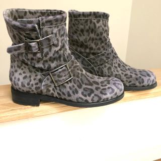 ジミーチュウ(JIMMY CHOO)の3連休限定値下げ‼︎  ジミーチュウショートブーツ　37.5 24㎝前後(ブーツ)