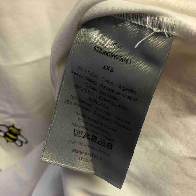 DIOR HOMME(ディオールオム)の正規 19SS DIOR ディオール KAWS BEE 蜂 Tシャツ メンズのトップス(Tシャツ/カットソー(半袖/袖なし))の商品写真