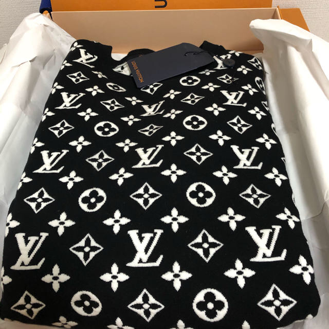 LOUIS VUITTON(ルイヴィトン)のルイヴィトン  XS モノグラムジャガード　スウェット　トレーナー　 メンズのトップス(スウェット)の商品写真