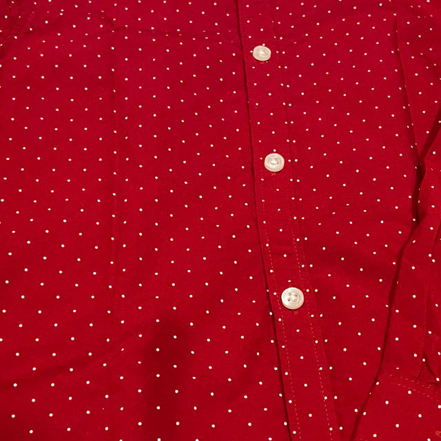 H&M(エイチアンドエム)のH＆M 120cm 赤　水玉　シャツ　かっこいい キッズ/ベビー/マタニティのキッズ服男の子用(90cm~)(ドレス/フォーマル)の商品写真