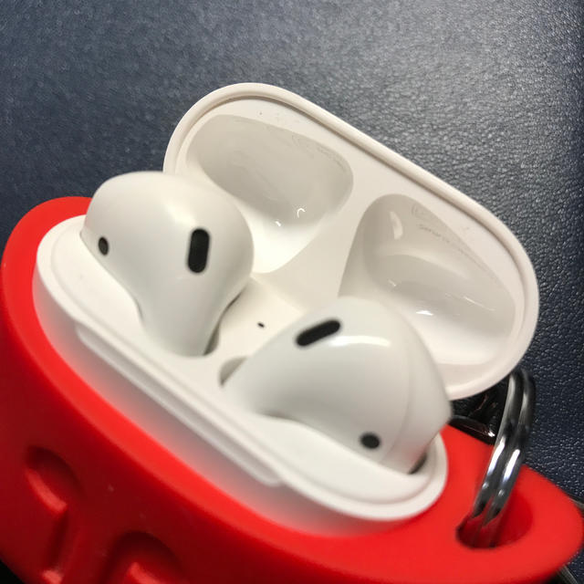 Apple AirPods 第一世代 3