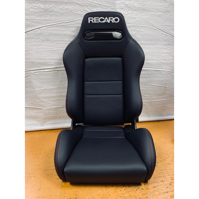 RECARO(レカロ)のレカロ RECARO SR-3 セミオーダー 張替品 ダブルステッチ 自動車/バイクの自動車(汎用パーツ)の商品写真