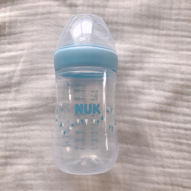 YANUK(ヤヌーク)の正規品 NUK(ヌーク) ネイチャーセンスほ乳びん260ml キッズ/ベビー/マタニティの授乳/お食事用品(哺乳ビン)の商品写真