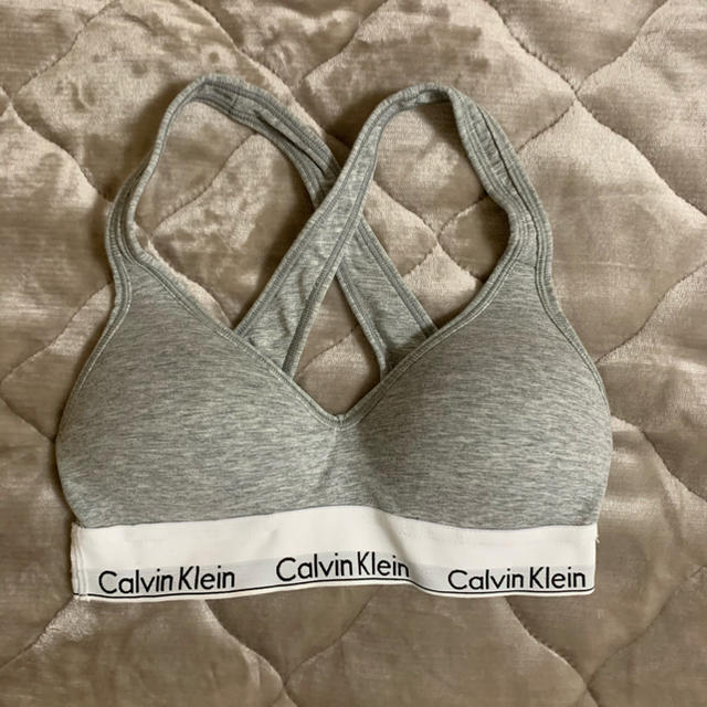 Calvin Klein(カルバンクライン)のカルバン・クライン　ブラ　B65 レディースの下着/アンダーウェア(ブラ)の商品写真