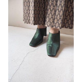 トゥデイフル(TODAYFUL)のTODAYFUL トゥデイフル Square Satin Shoea(ハイヒール/パンプス)