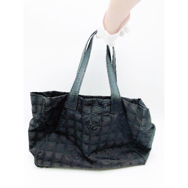 CHANEL(シャネル)の【美品】シャネル ニュートラベルMM キャンバス トートバッグ レディースのバッグ(トートバッグ)の商品写真