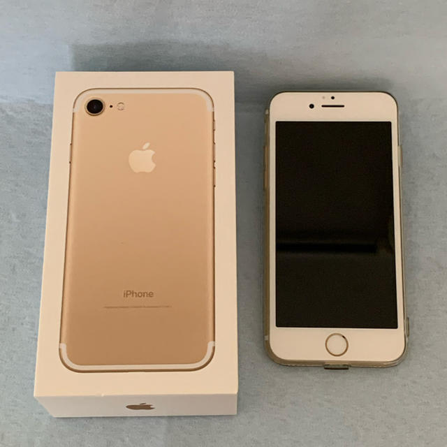 iPhone7 32G simフリー gold