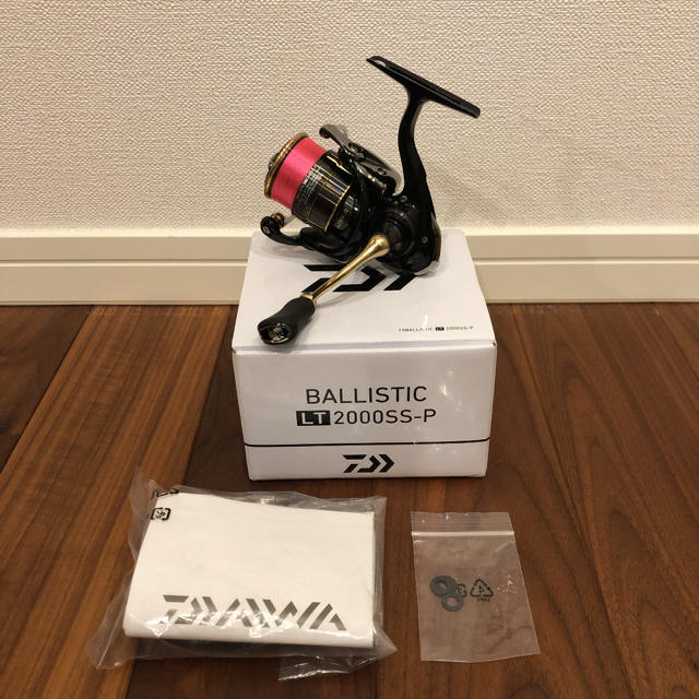 ダイワ製 スピニングリール 19バリスティック LT2000SS-P ダイワ製 スピニングリール 19バリスティック LT2000SS-P