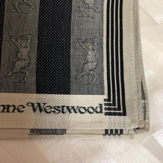 ヴィヴィアンウエストウッド(Vivienne Westwood)のヴィヴィアンウエストウッド レア サタイア ハンカチ 未使用 (ハンカチ/ポケットチーフ)