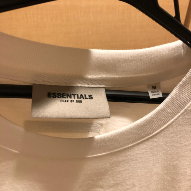 新作】FOG Essentials ロゴ Tシャツ 白 M 2020年秋冬 - Tシャツ ... 【新作】FOG Essentials ロゴ Tシャツ 白 M 2020年秋冬
