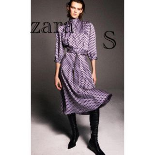 ザラ(ZARA)のぷくれ様専用　プリント柄ミディ丈ワンピース(ひざ丈ワンピース)