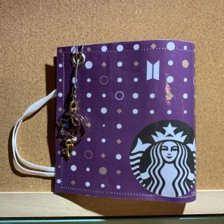 スターバックスコーヒー(Starbucks Coffee)のBTS スタバ　リメイク　マスクケース　マスクカバー　おまけのストラップ付き(その他)