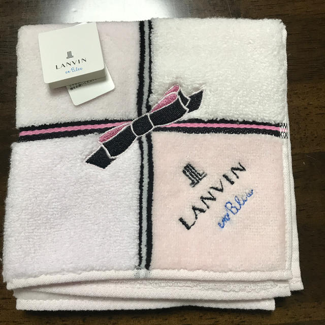 LANVIN en Bleu(ランバンオンブルー)の値下　ランバン　タオルハンカチ レディースのファッション小物(ハンカチ)の商品写真