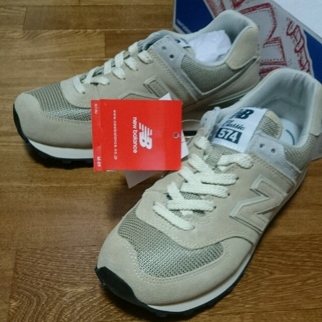 New Balance(ニューバランス)の新作ML574トーンカラー 完売本日限定 レディースの靴/シューズ(スニーカー)の商品写真