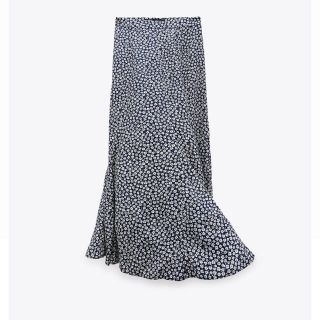 ザラ(ZARA)の新品タグ付き❤️ZARA プリント地ミディスカート  花柄スカート (ロングスカート)