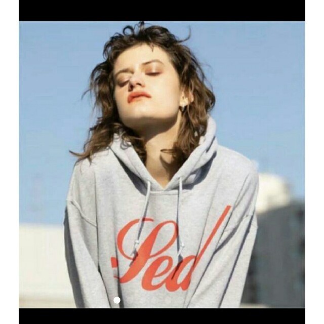新木優子♥即完売ウィンダンシー♥初期パーカー♥DIESEL XXX OY fr2 | フリマアプリ ラクマ 入手困難♥希少ウィンダンシー♥初期ジップパーカー♥RVCA XXX OY fr2