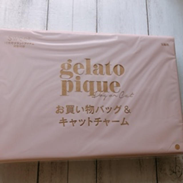 gelato pique(ジェラートピケ)のsweet付録 ジェラートピケ お買い物バッグ キャットチャーム レディースのバッグ(エコバッグ)の商品写真