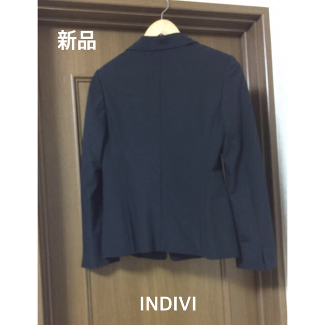 INDIVI(インディヴィ)の新品  INDIVI  テーラード ジャケット 黒 9号 38 M インディビ レディースのジャケット/アウター(テーラードジャケット)の商品写真