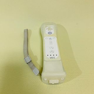 ウィー(Wii)のWiiリモコン 白【送料無料】(家庭用ゲーム機本体)