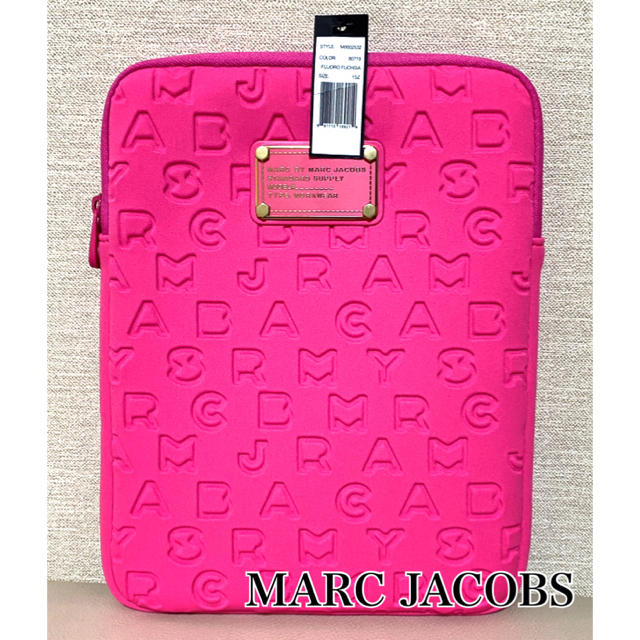 MARC BY MARC JACOBS(マークバイマークジェイコブス)のMARC BY MARC JACOBS ☆ 新品未使用 PC ケース ピンク レディースのバッグ(クラッチバッグ)の商品写真