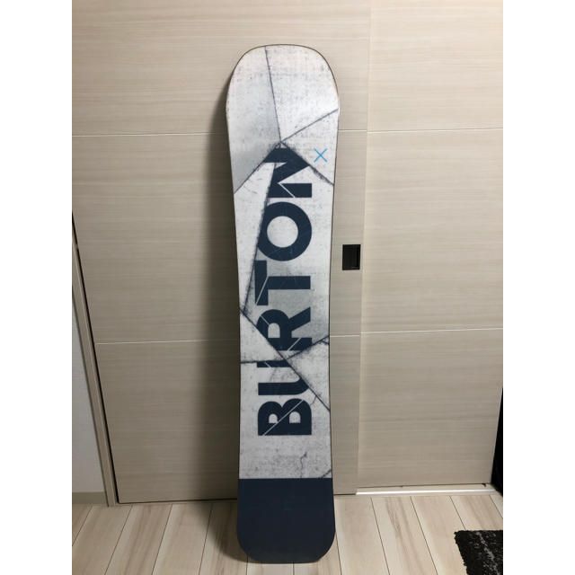 BURTON(バートン)の美品バートン　CUSTOM X Flying V 162 スポーツ/アウトドアのスノーボード(ボード)の商品写真