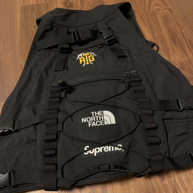 Supreme(シュプリーム)のsupreme RTG JACKET VESTのみ メンズのトップス(ベスト)の商品写真