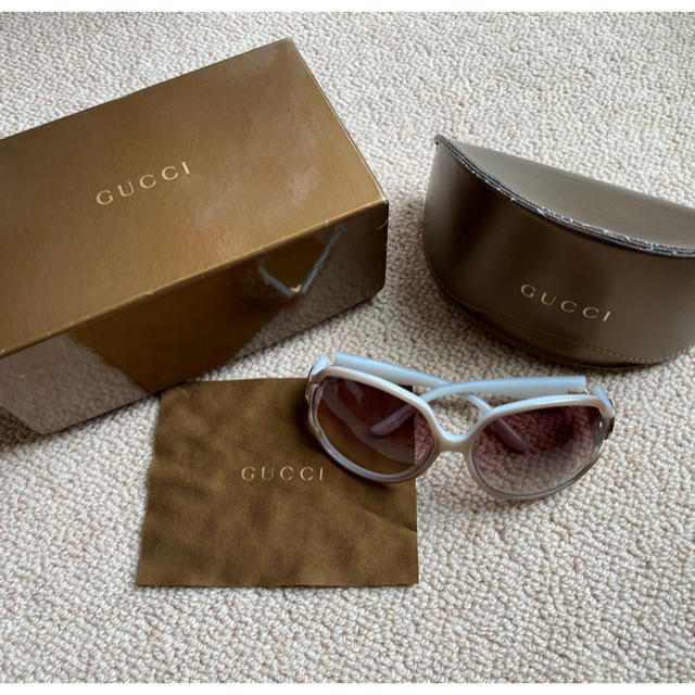 Gucci(グッチ)のGUCCI サングラス　※お値下げしました レディースのファッション小物(サングラス/メガネ)の商品写真