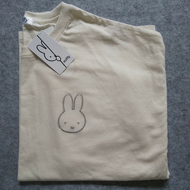 ［新品］ミッフィー miffy ロンティー 刺繍 レディースのトップス(Tシャツ(長袖/七分))の商品写真