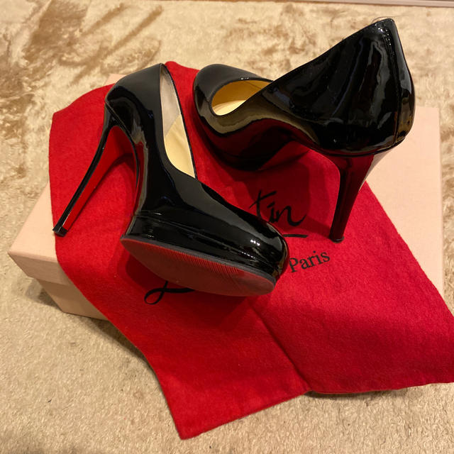 Christian Louboutin(クリスチャンルブタン)のルブタン　黒　36 レディースの靴/シューズ(ハイヒール/パンプス)の商品写真