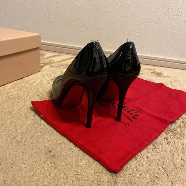 Christian Louboutin(クリスチャンルブタン)のルブタン　黒　36 レディースの靴/シューズ(ハイヒール/パンプス)の商品写真