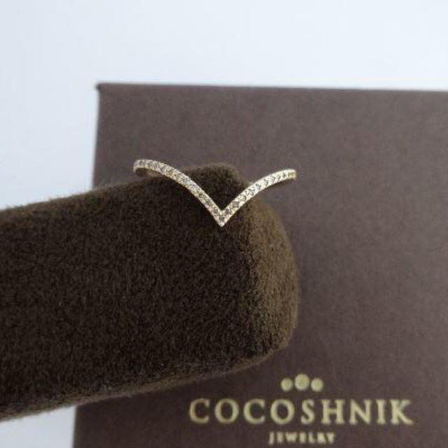 COCOSHNIK(ココシュニック)のココシュニック　ダイヤモンドV字リング#8 レディースのアクセサリー(リング(指輪))の商品写真