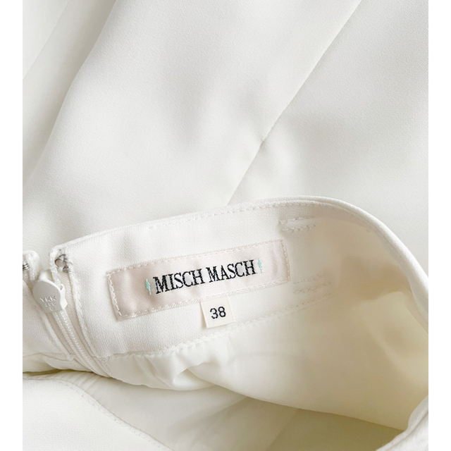 MISCH MASCH(ミッシュマッシュ)の【超美品】ミッシュマッシュ ひざ丈白スカート レディースのスカート(ひざ丈スカート)の商品写真