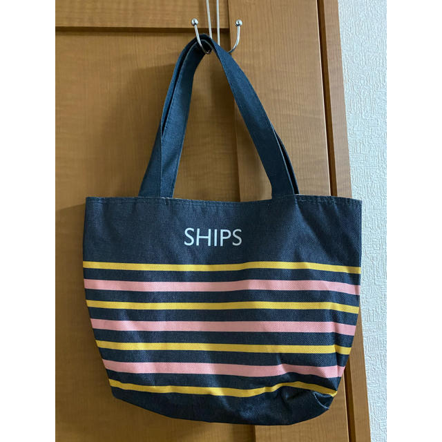SHIPS(シップス)のSHIPS  リバーシブルミニトートバッグ レディースのバッグ(トートバッグ)の商品写真