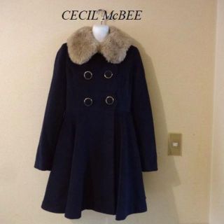 セシルマクビー(CECIL McBEE)のCECIL McBEEセシルマクビー♡ファー付きAラインコート(ロングコート)