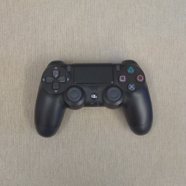 PS4 Pro 本体
