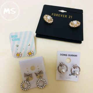 フォーエバートゥエンティーワン(FOREVER 21)のEarrings set ピアスセット 日本 韓国(ピアス)