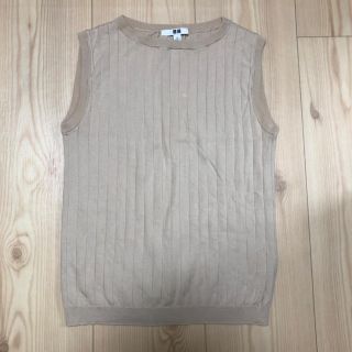 ユニクロ(UNIQLO)の【used】UNIQLO ベージュニット ノースリーブ(カットソー(半袖/袖なし))