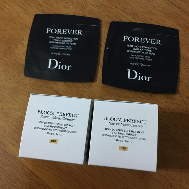 Dior(ディオール)のスノーブルームパーフェクトクッション　リキッドファンデ コスメ/美容のベースメイク/化粧品(ファンデーション)の商品写真