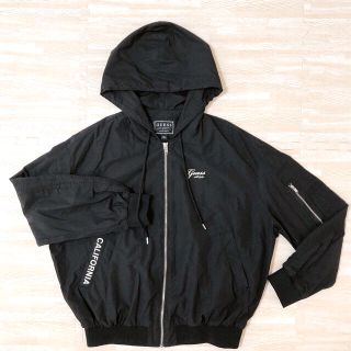 ゲス(GUESS)の美品★GUESS ジャケット ナイロンジャンパー(ナイロンジャケット)