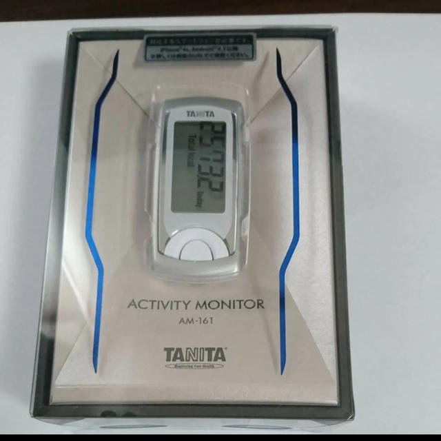 TANITA(タニタ)の【新品未使用】TANITA ACTIVITY MONITOR AM-161-SV スマホ/家電/カメラの美容/健康(体重計/体脂肪計)の商品写真