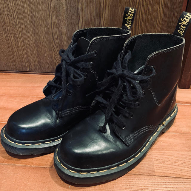 本日限定値下げ☆Dr.Martensイングランド製6ホール