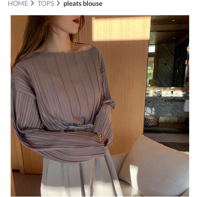 TODAYFUL(トゥデイフル)のpleats blouse. nuebyas  レディースのトップス(シャツ/ブラウス(長袖/七分))の商品写真