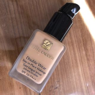 エスティローダー(Estee Lauder)のエスティローダー　ダブルウェア　ファンデ(ファンデーション)