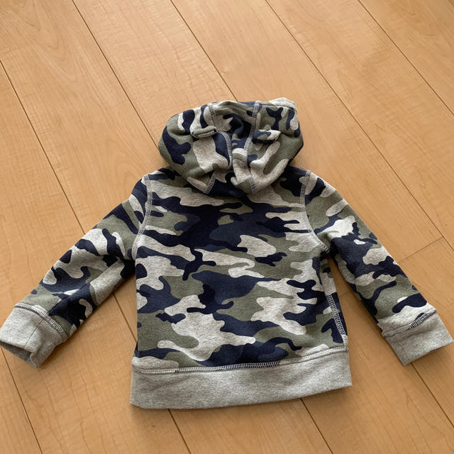 babyGAP(ベビーギャップ)のGAP ミリタリーパーカー【男の子】 キッズ/ベビー/マタニティのキッズ服男の子用(90cm~)(ジャケット/上着)の商品写真