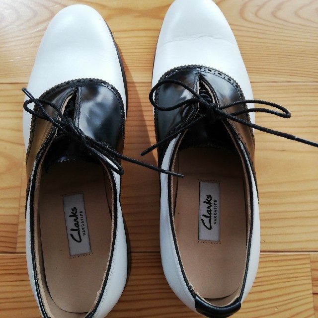 Clarks(クラークス)のclarks レディースの靴/シューズ(ローファー/革靴)の商品写真