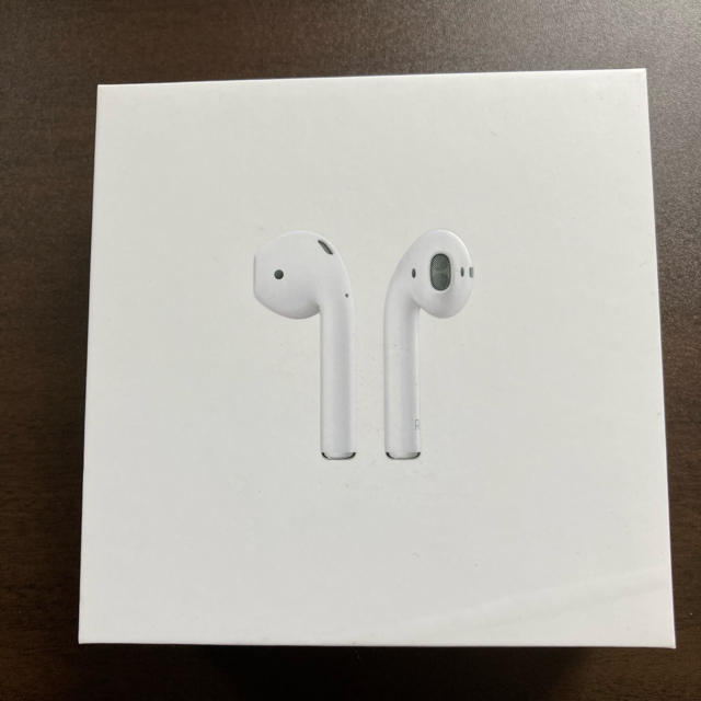 airpods with charging case 第2世代　MN7N2J/A