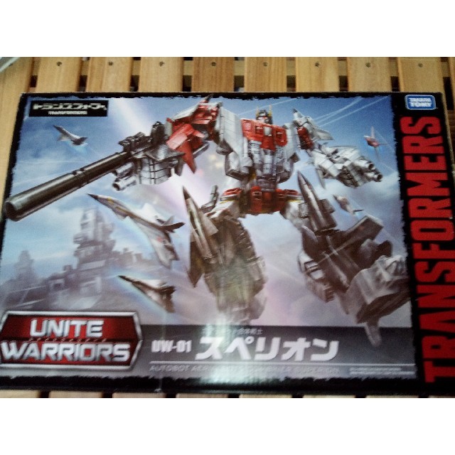 未開封新品トランスフォーマー ユナイトウォリアーズ スペリオン