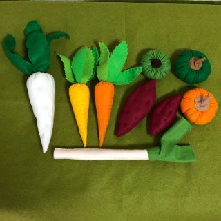 専用　　　フェルトハンドメイド　　　　　　秋•冬野菜セット(おもちゃ/雑貨)